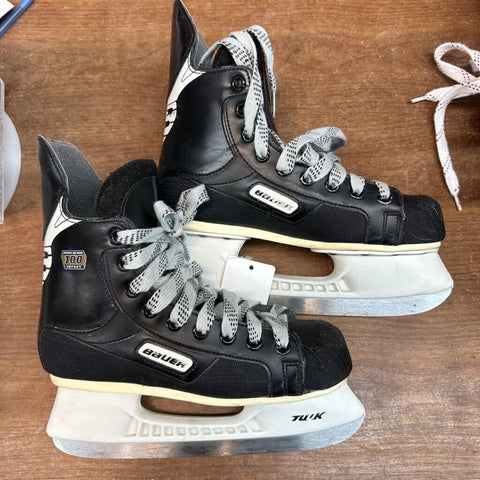 4D Bauer Impact 100 Hockey Skates