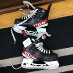 4 CCM Jetspeed FT475 Hockey Skates