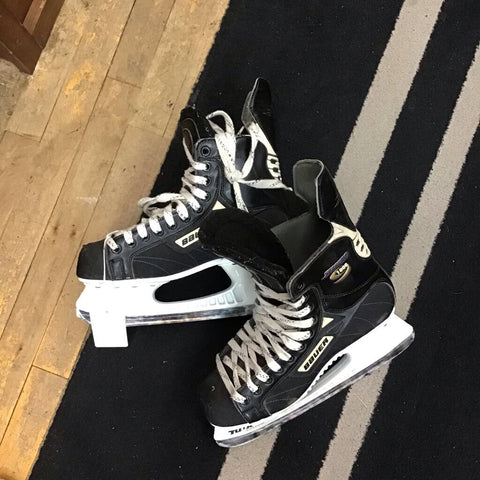 9? Bauer Supreme 1000 Hockey Skates