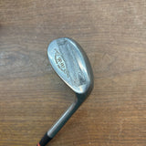 Wilson R-90 Sand Iron Wedge - RH