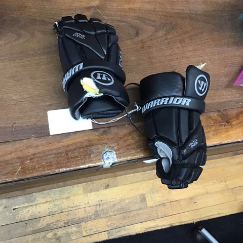 Small - Warrior Evo Lacrosse Gloves *dog bit*