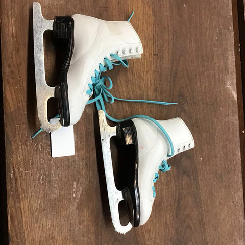 1 - Lange Aries Figure Skates - White