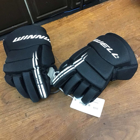 9" Winnwell Hockey Gloves