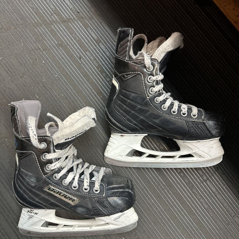 1D Bauer Nexus 6000 Hockey Skates