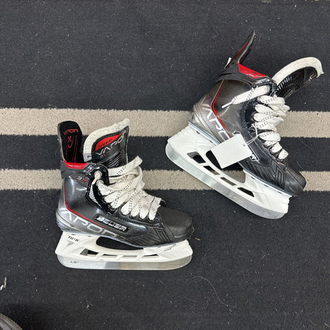 4 Bauer Vapor 3X Hockey Skates