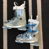 Atomic Hawx 90W Ski Boots