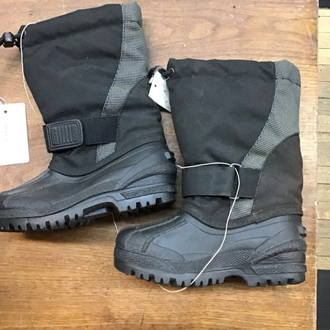 11 Y - Cold Weather Snow Boots