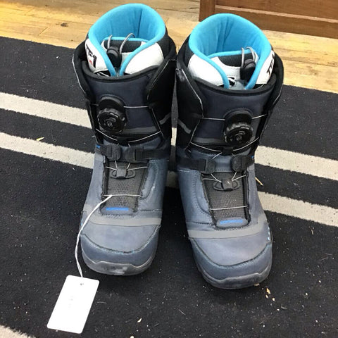 8.5 - Northwave BOA Snowboard Boots