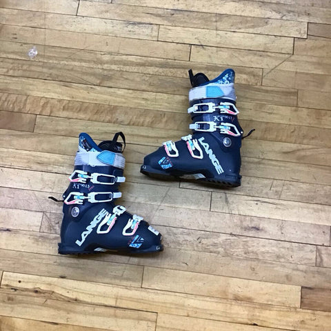 24.5 Lange XT 90 LV Free Women's Ski Boots