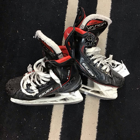 4 - Bauer Vapor 3X Hockey Skates