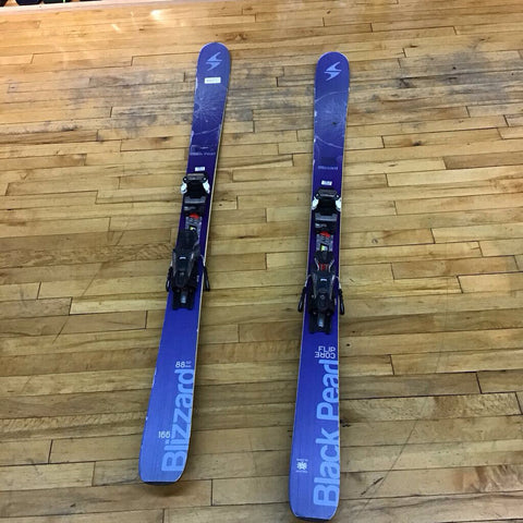 166cm Blizzard Black Pearl 88 Skis w/ Bindings