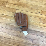 Youth Medium Wilson Strata-Loc Baseball Glove